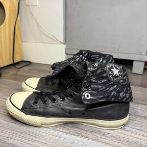 Leather 2-in-1 Unisex Converse Chuck Taylor Black and White Reversible High-Tops